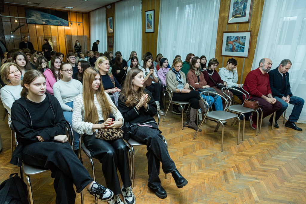 1311233S4A6782.JPG